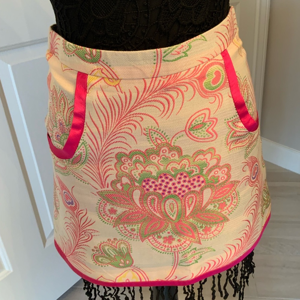 Stunning mini skirt by Matthew Williamson